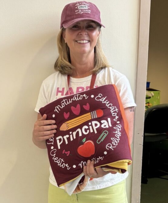 Center Elementary School principal Dianna Fulreader retires